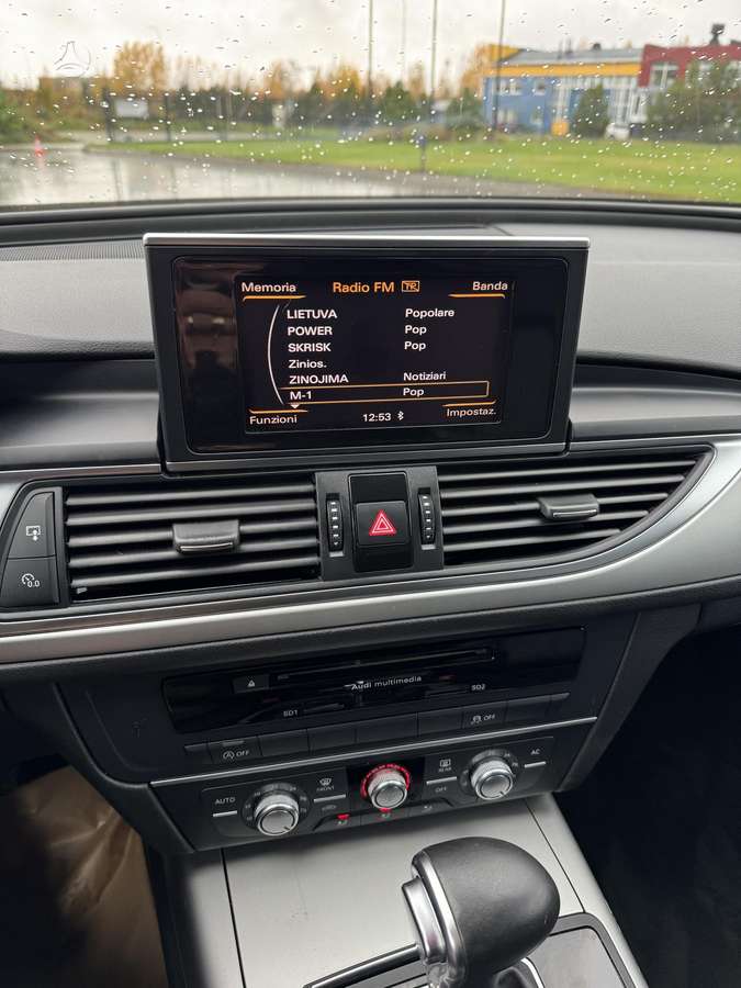 Audi A6 2012 — photo 26