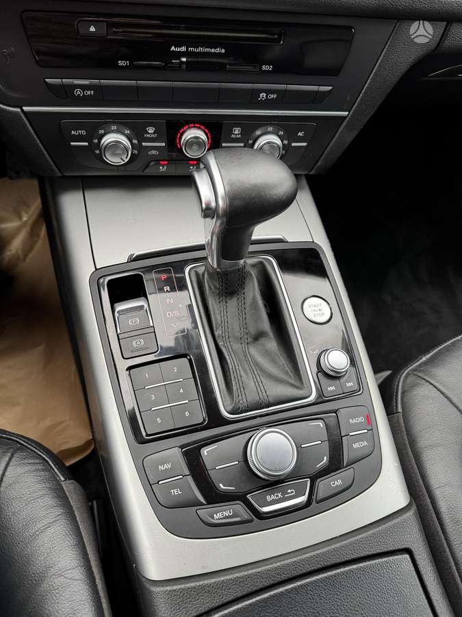 Audi A6 2012 — photo 27
