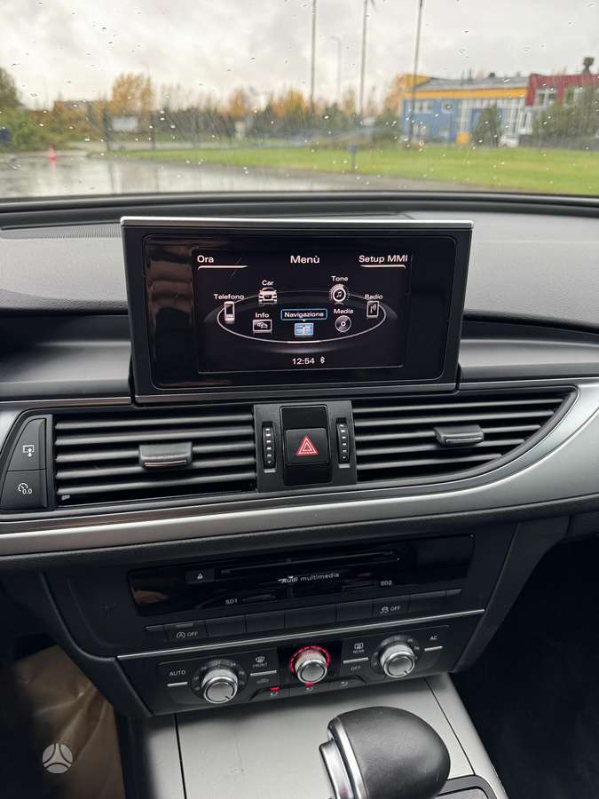 Audi A6 2012 — photo 29