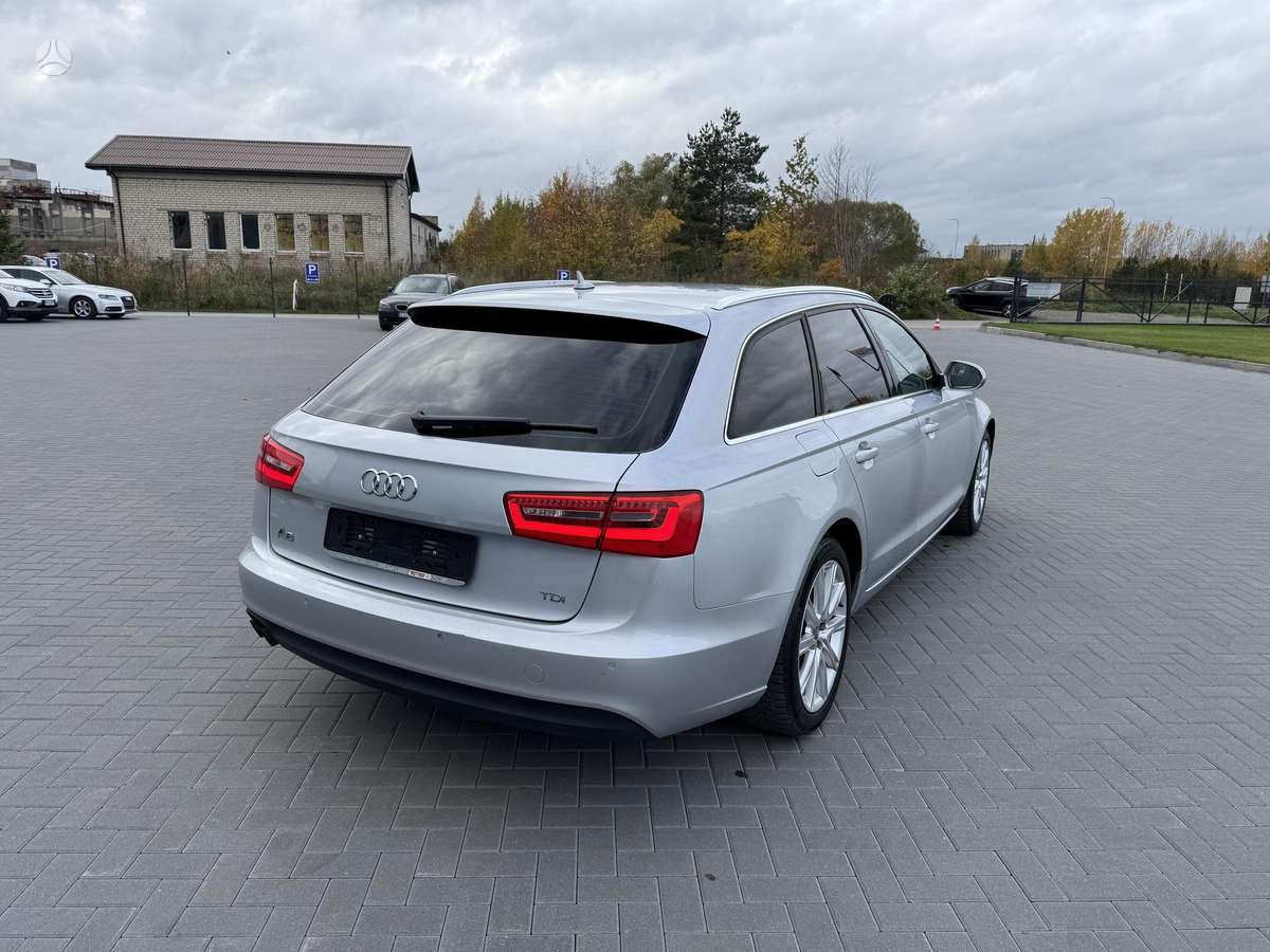 Audi A6 2012 — photo 7