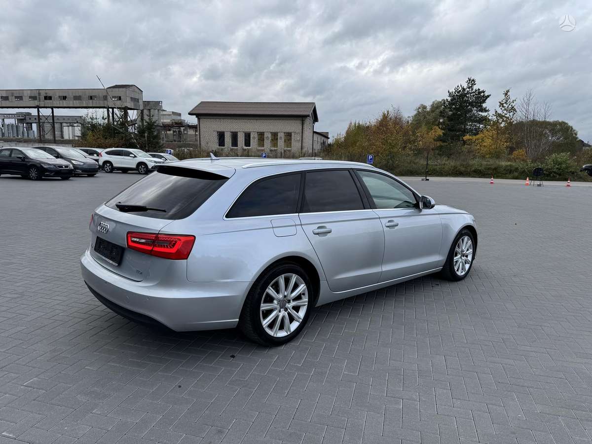 Audi A6 2012 — photo 8
