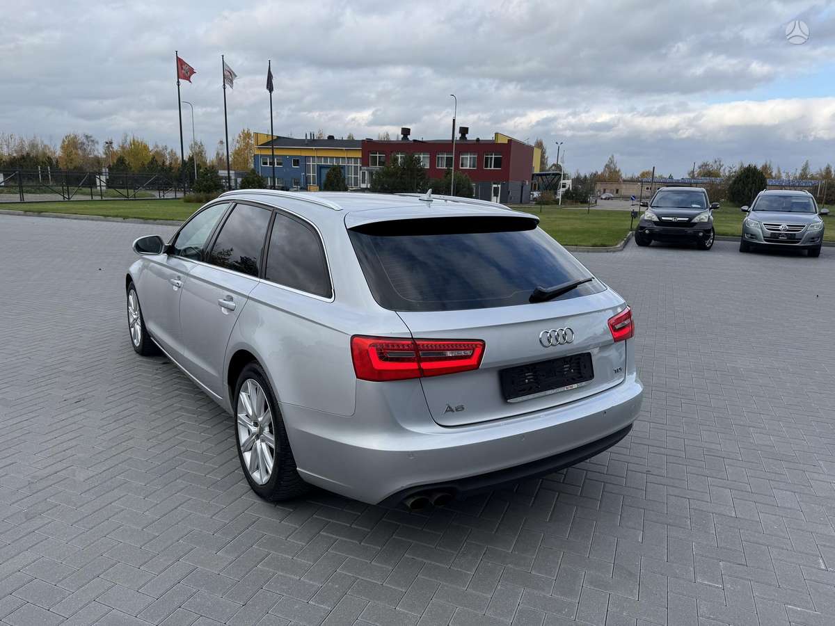 Audi A6 2012 — photo 9