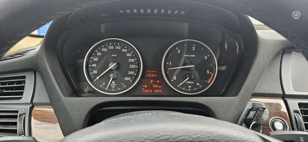 BMW X5 2008 — photo 5