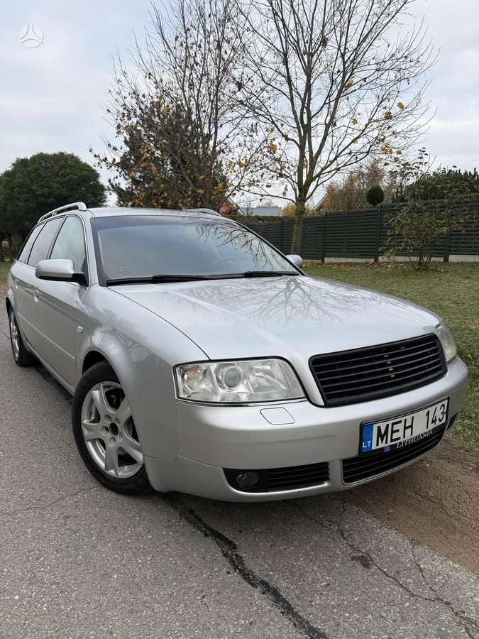 Audi A6 2004 — вигляд ззаду