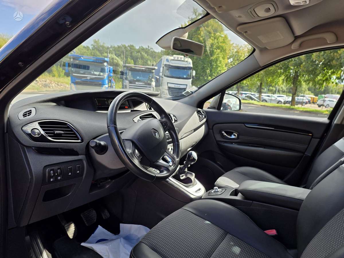 Renault Grand 2013 — photo 13