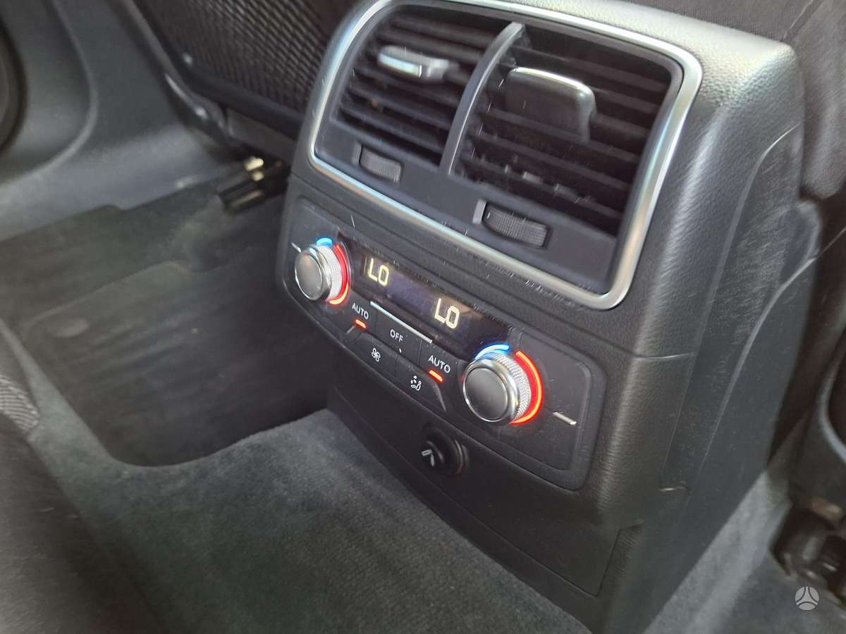 Audi A6 2013 — photo 11