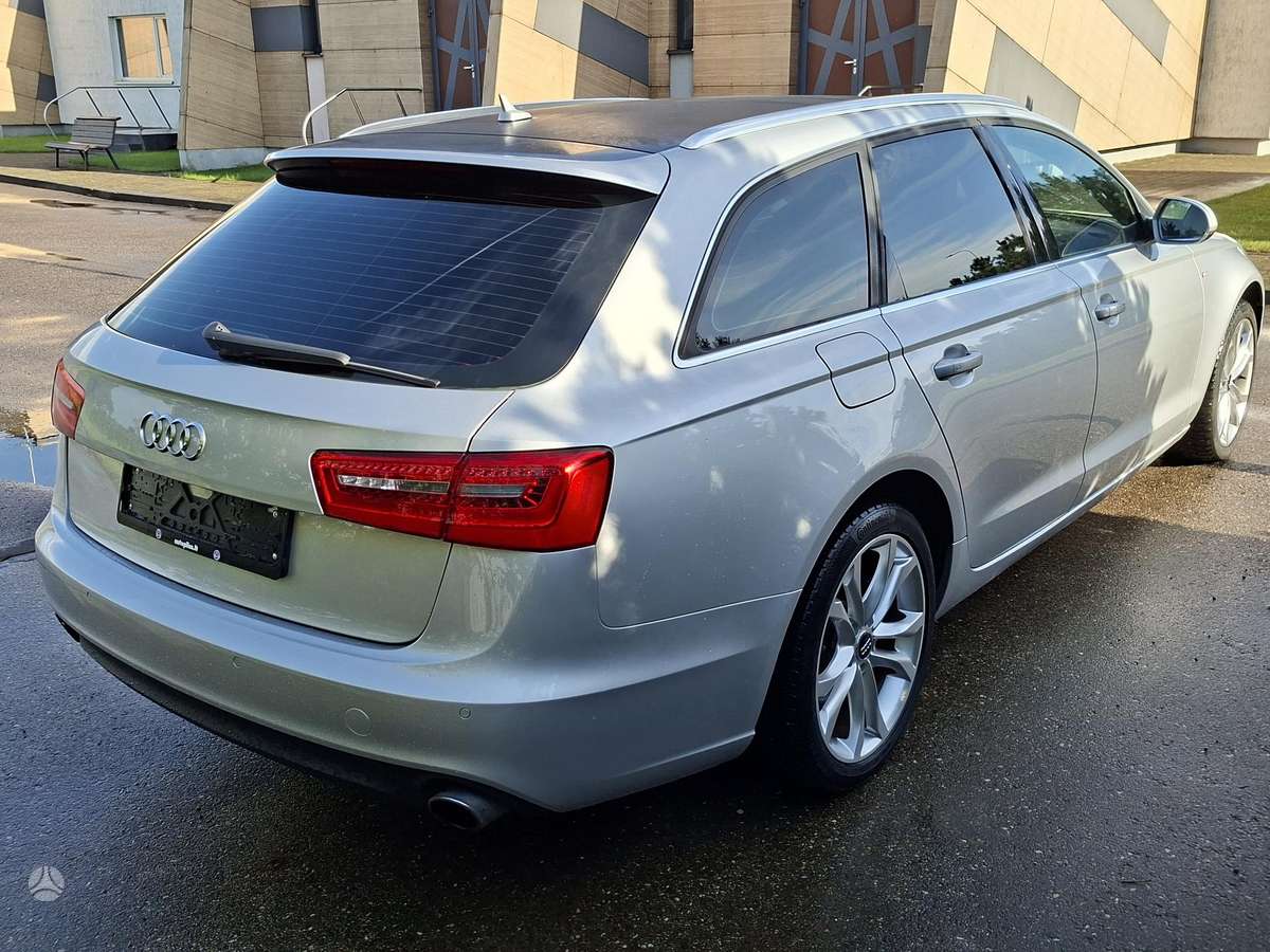 Audi A6 2013 — interior