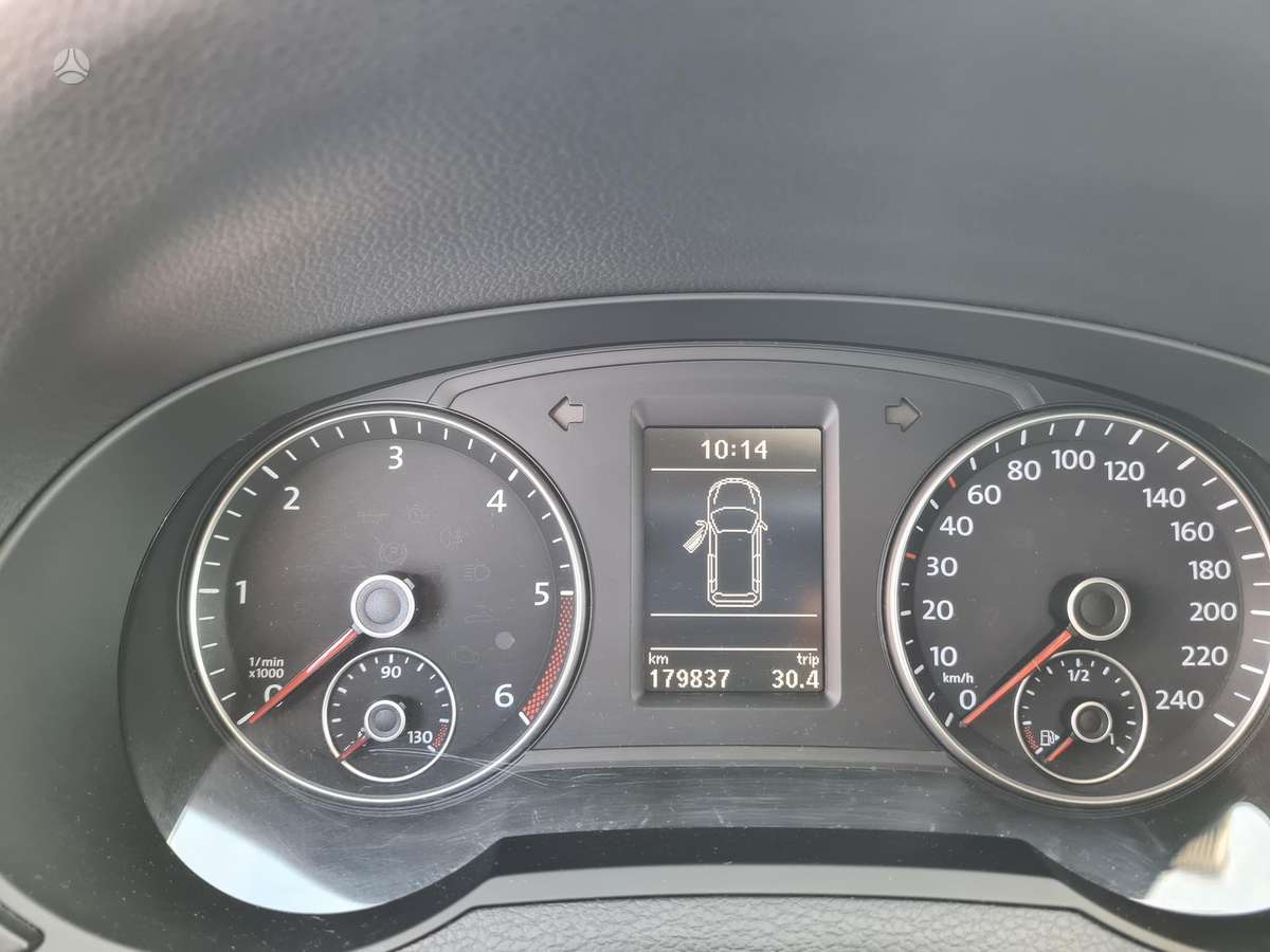 Volkswagen Sharan 2010 — photo 7