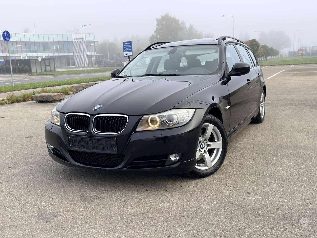 BMW 320 2009 — engine 2000 cm³, 143 HP (105kW)