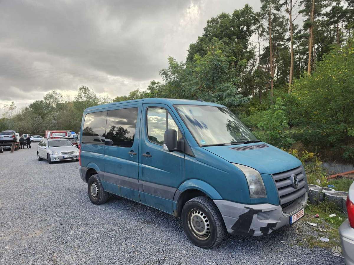 Volkswagen Crafter 2009 — engine 2500 cm³, 163 HP (120kW)