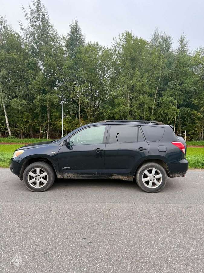 Toyota RAV4 2008 — engine 3500 cm³, 271 HP (199kW)