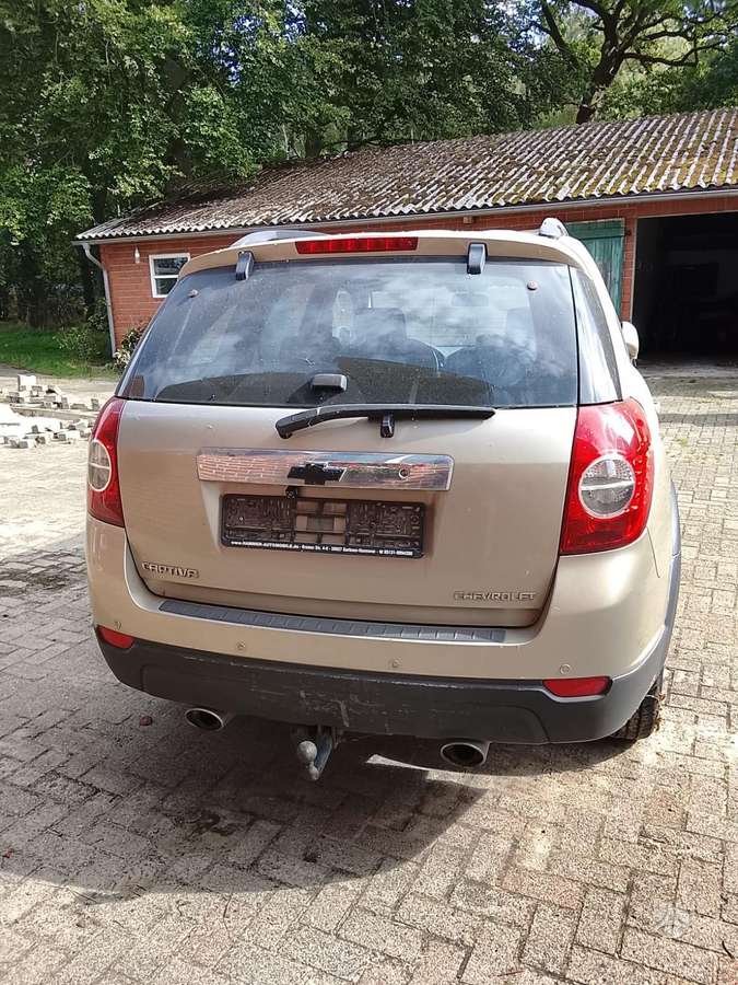 Chevrolet Captiva 2007 — вигляд ззаду