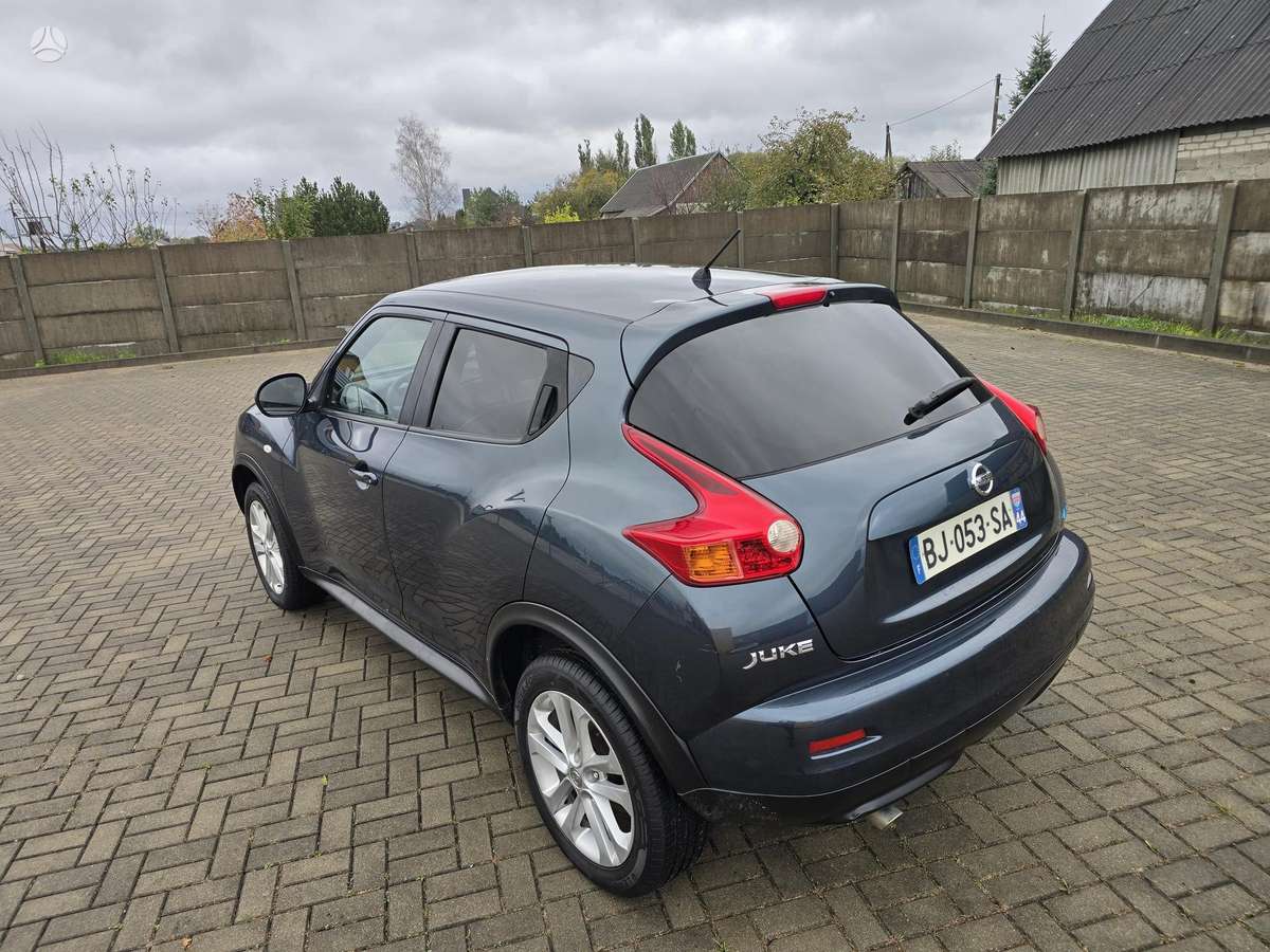 Nissan Juke 2011 — photo 7