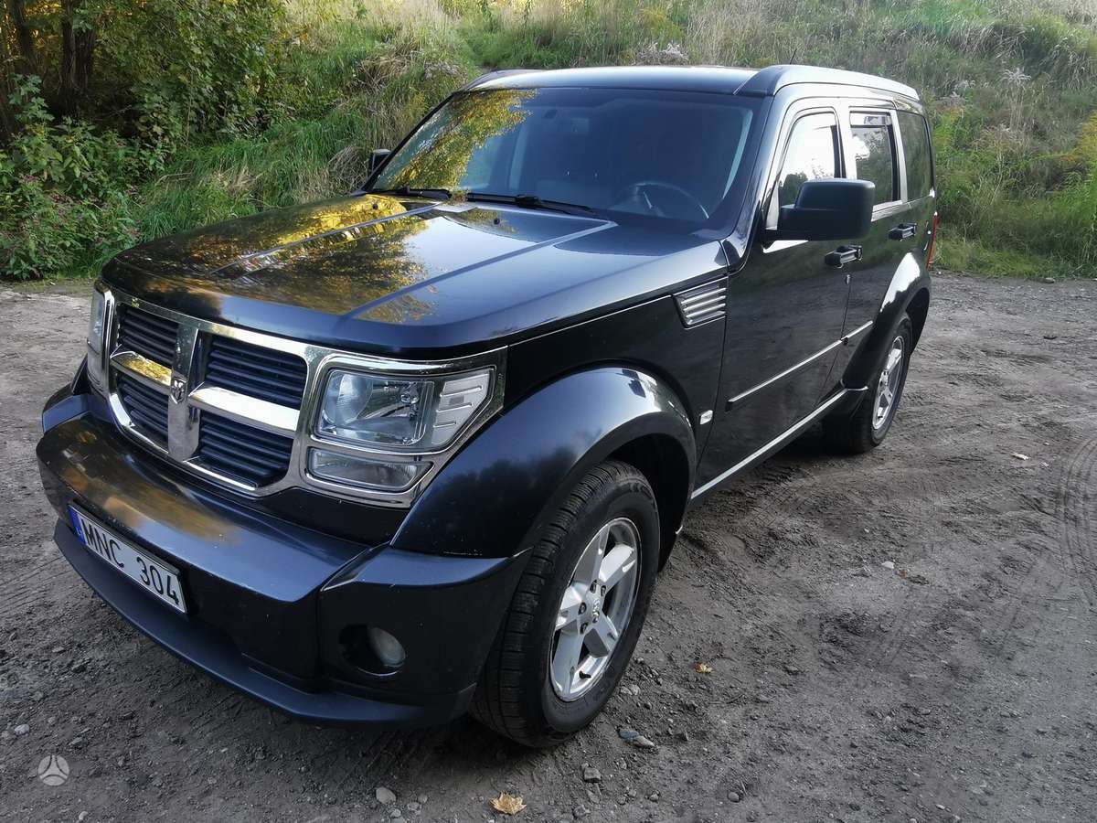 Dodge Nitro 2007 — вигляд ззаду