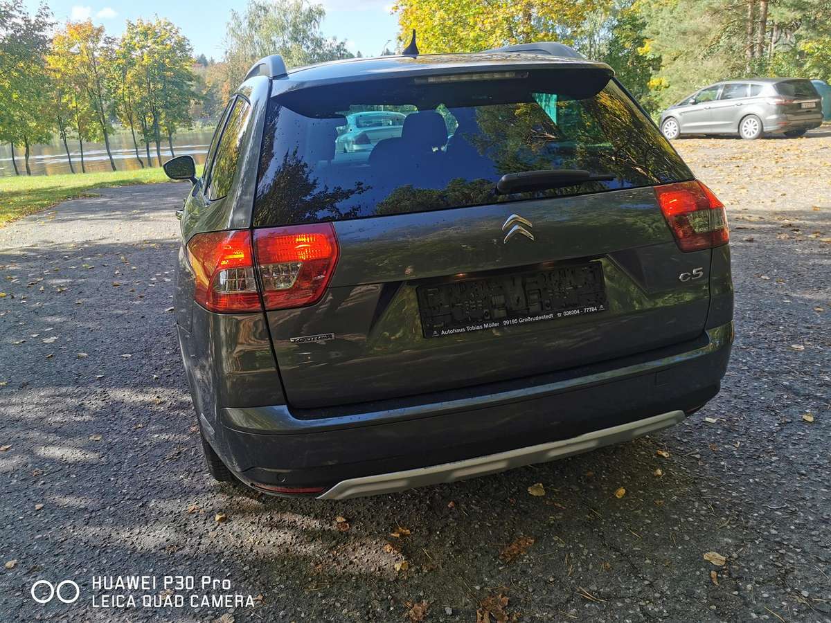 Citroen C5 2014 — photo 16