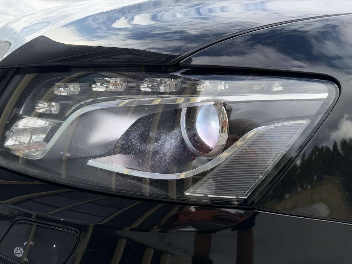 Audi Q5 2009 — photo 11