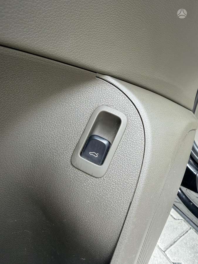 Audi Q5 2009 — photo 12