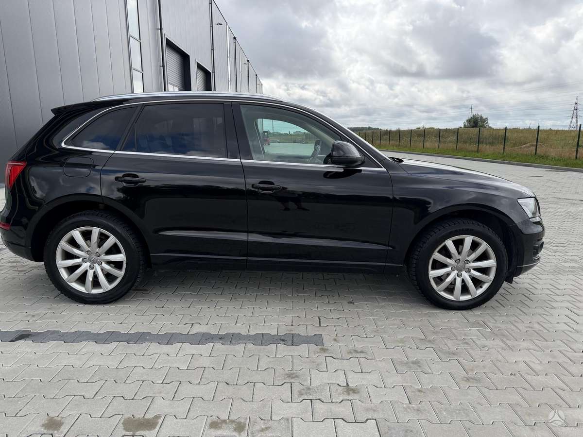 Audi Q5 2009 — engine 1968 cm³, 170 HP (125kW)