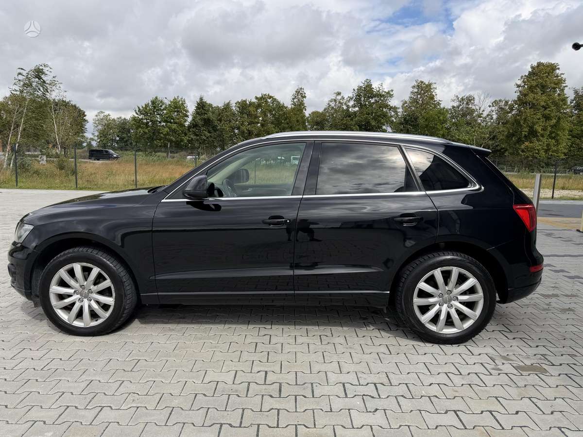 Audi Q5 2009 — photo 8