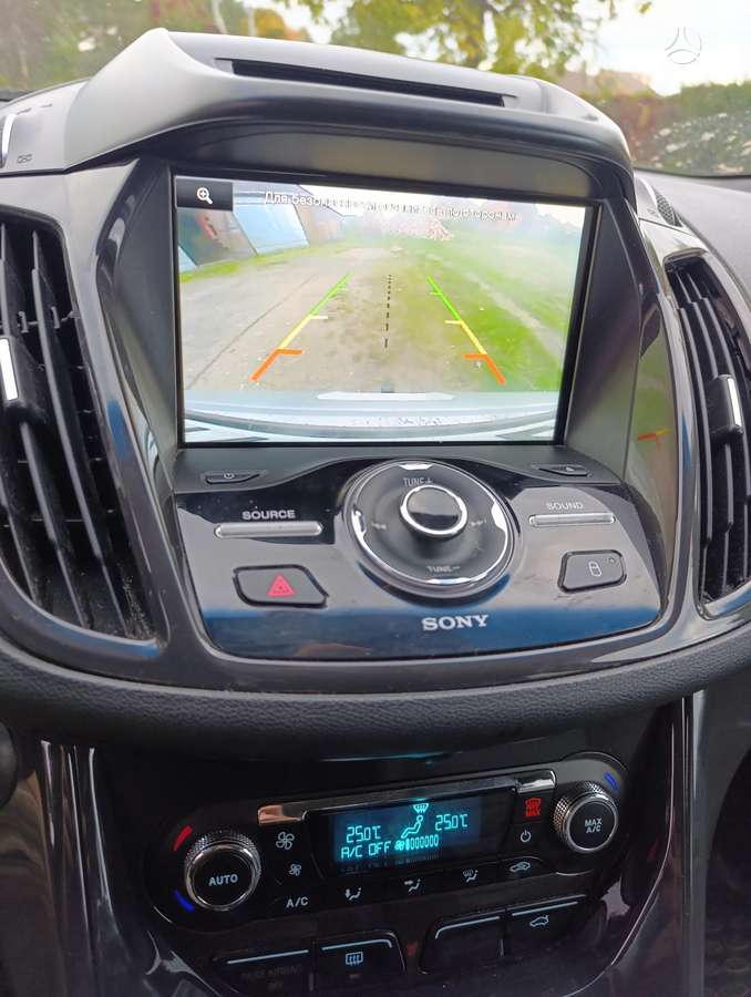 Ford Escape 2014 — photo 13