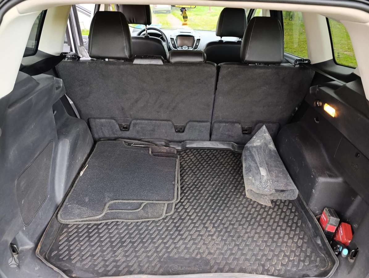 Ford Escape 2014 — photo 9