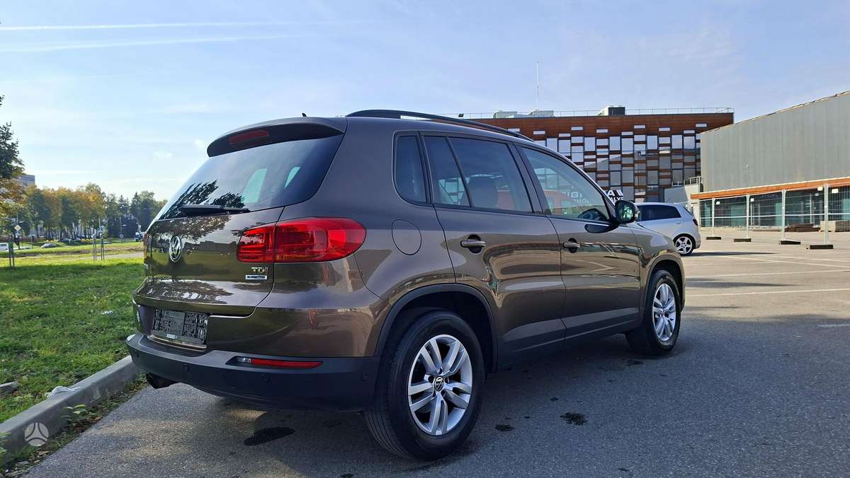 Volkswagen Tiguan 2015 — фото 11