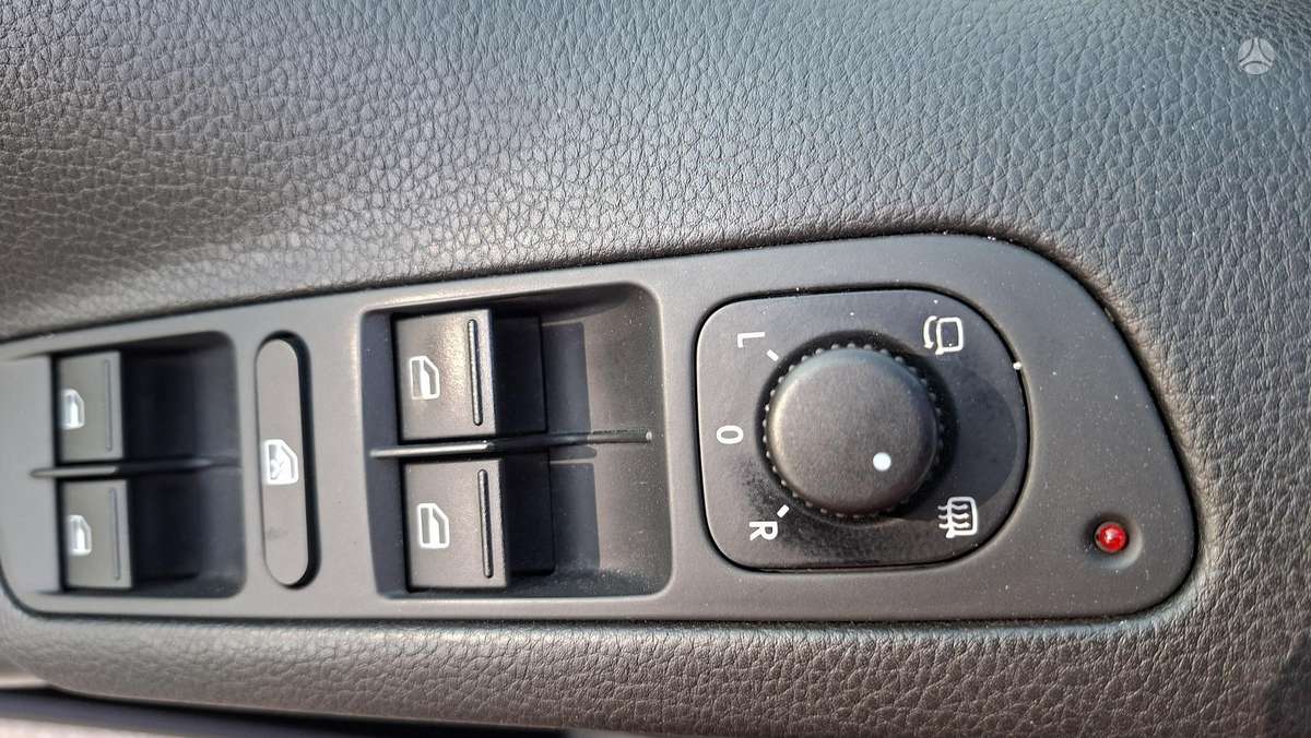 Volkswagen Tiguan 2015 — фото 18