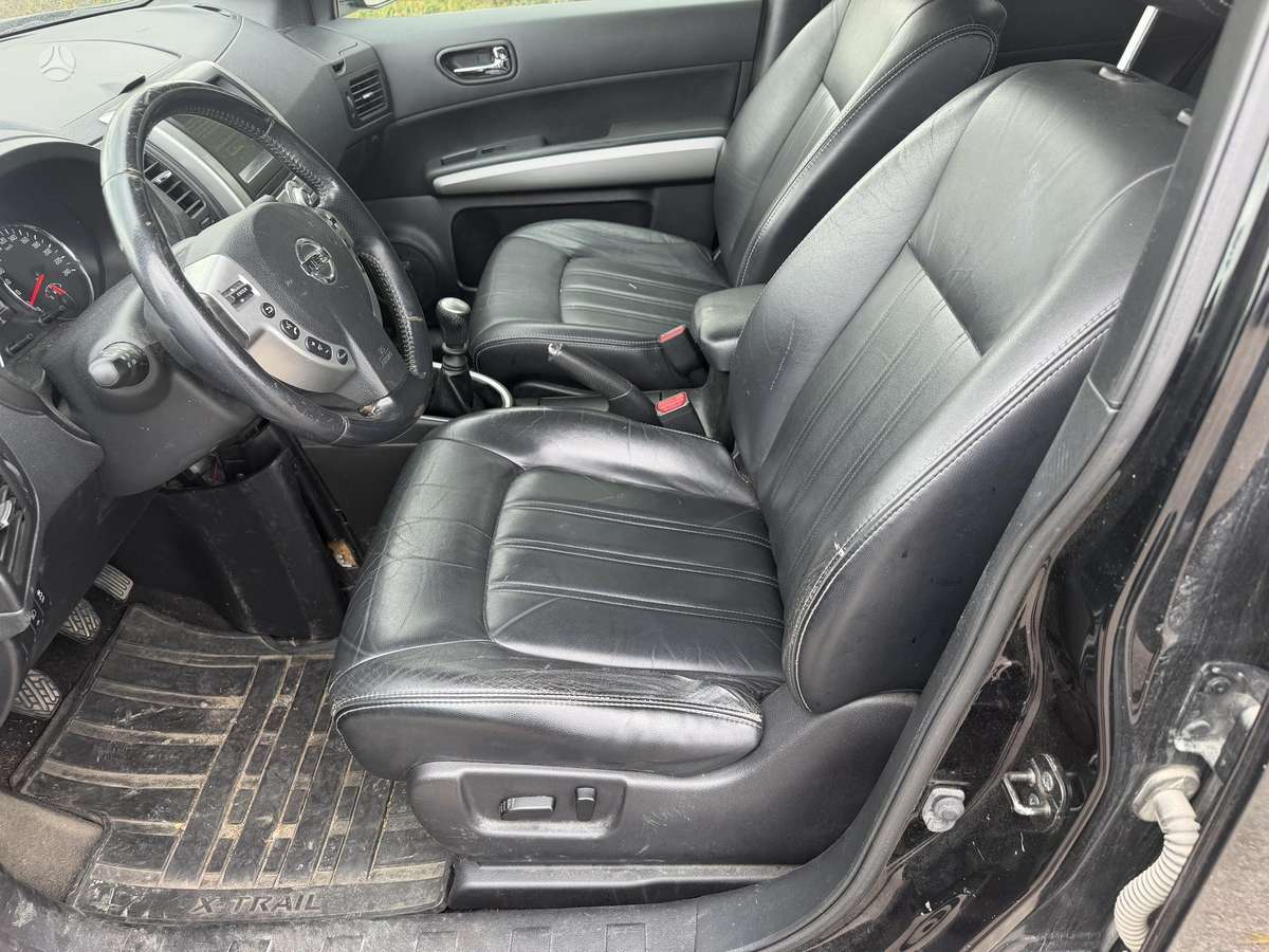 Nissan X-Trail 2012 — photo 10