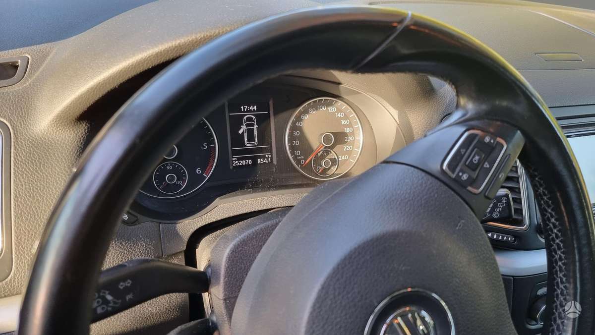 Volkswagen Sharan 2012 — photo 5