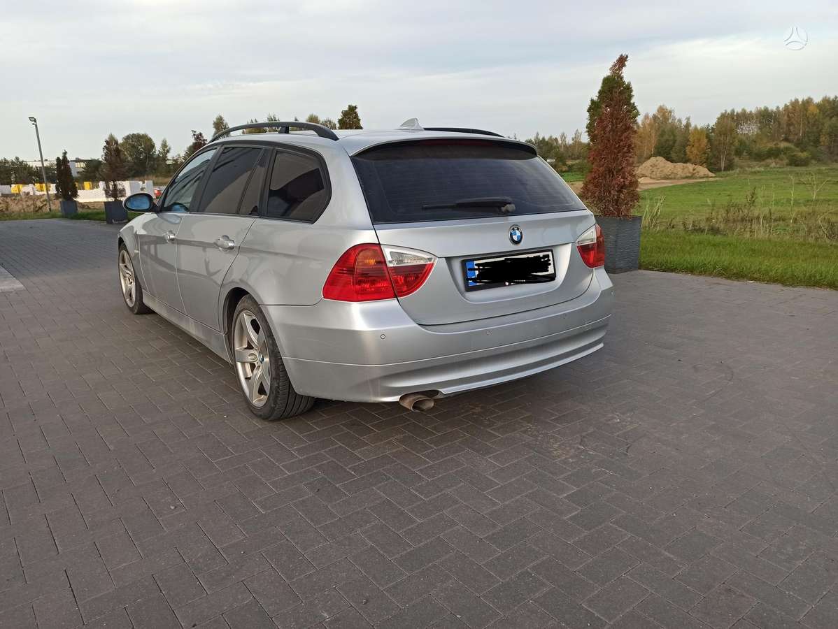 BMW 320 2006 — engine 1995 cm³, 163 HP (120kW)