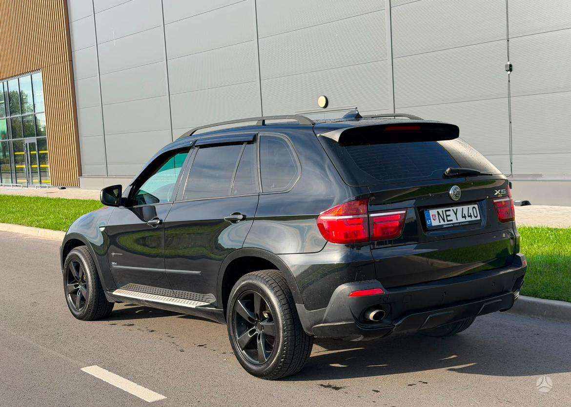 BMW X5 2008 — photo 6