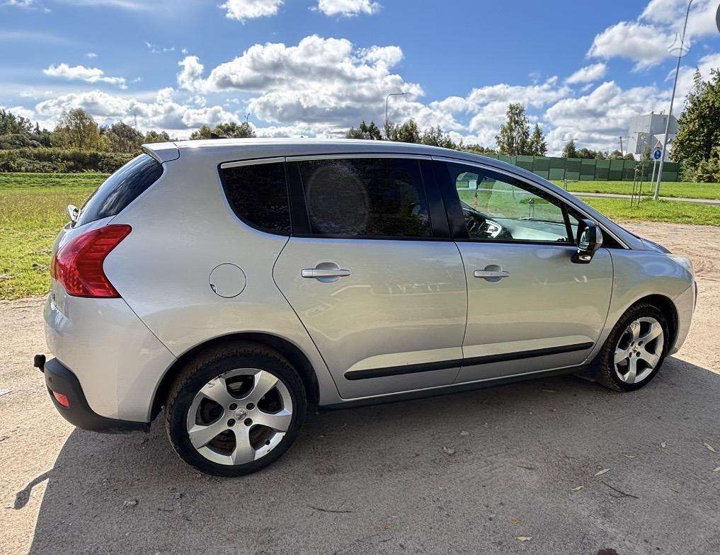 Peugeot 3008 2011 — photo 5