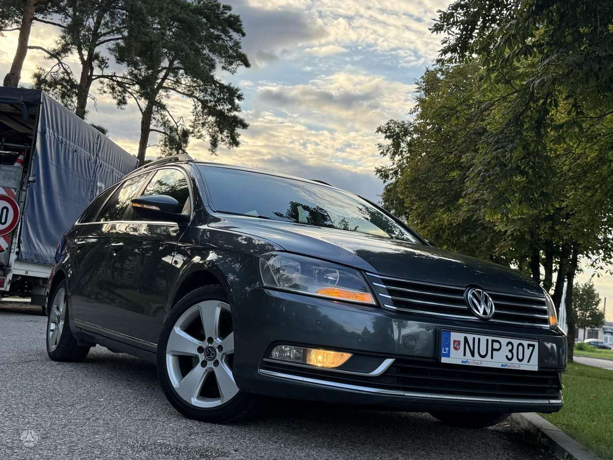 Volkswagen Passat 2012 — photo 9