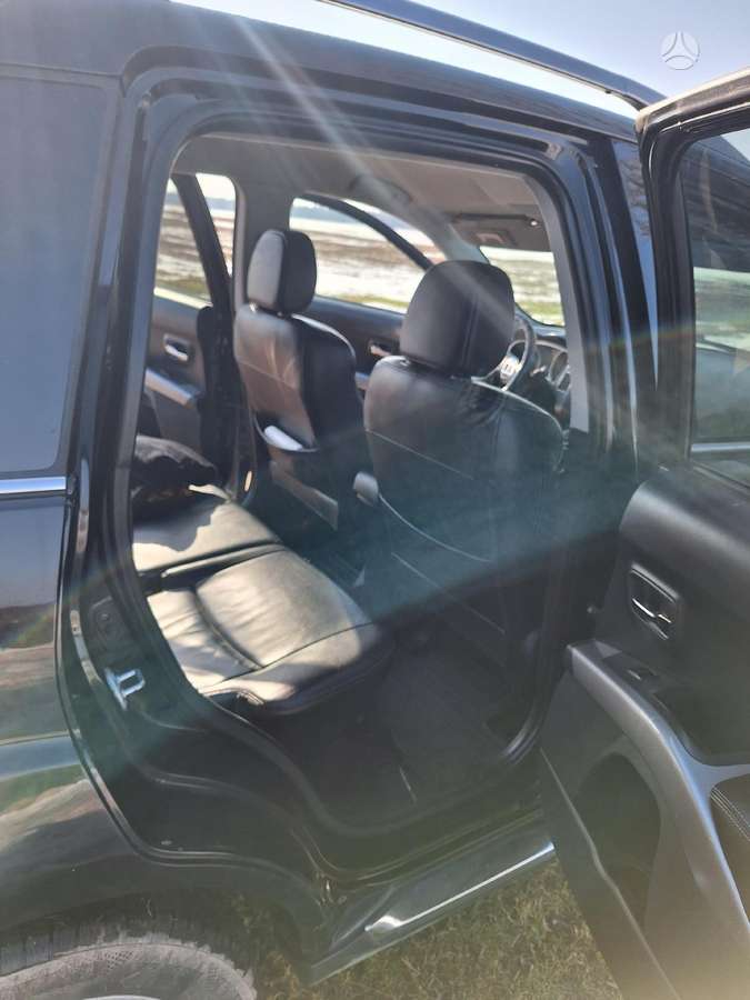 Peugeot 4007 2008 — photo 5