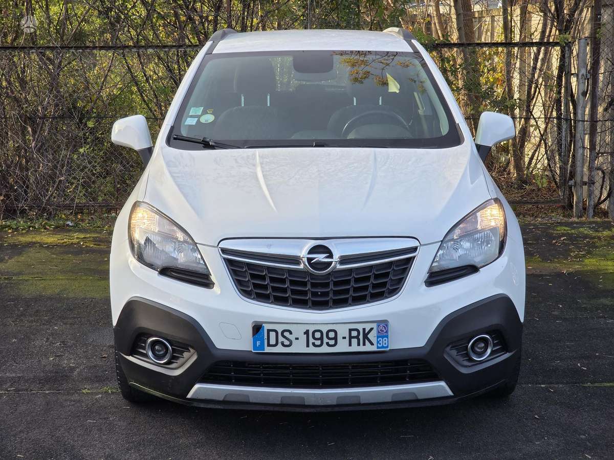 Opel Mokka 2015 — вигляд ззаду