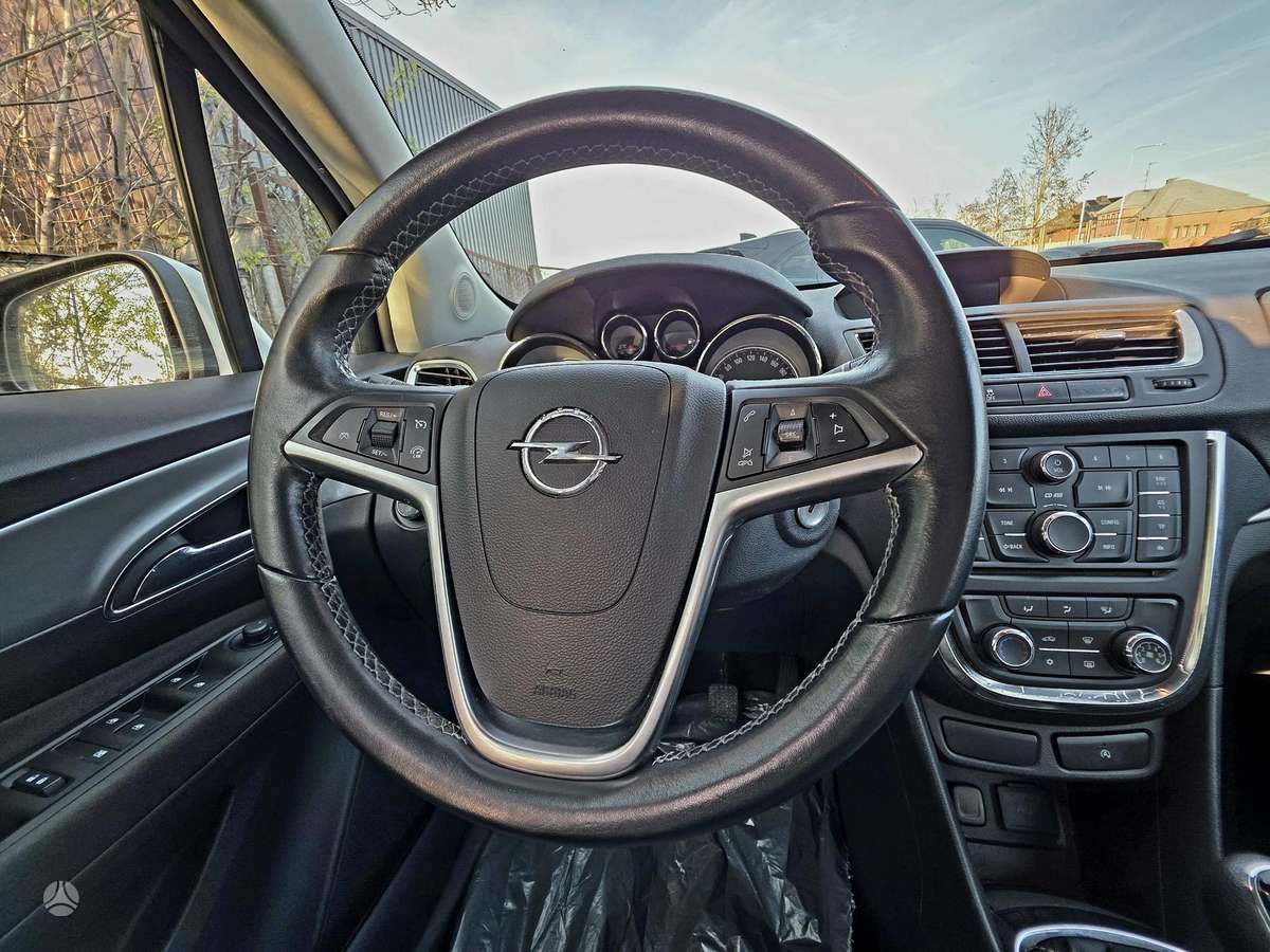 Opel Mokka 2015 — фото 21