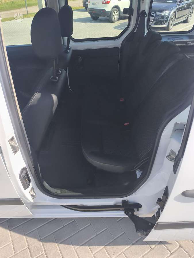 Renault Kangoo 2014 — photo 11