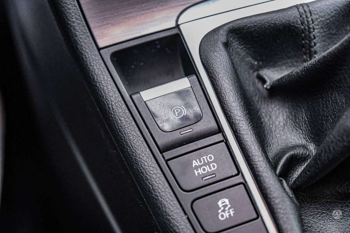 Volkswagen Passat 2013 — photo 22