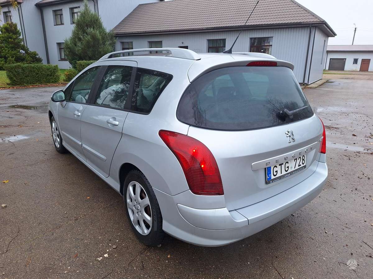 Peugeot 308 2009 — engine 2000 cm³