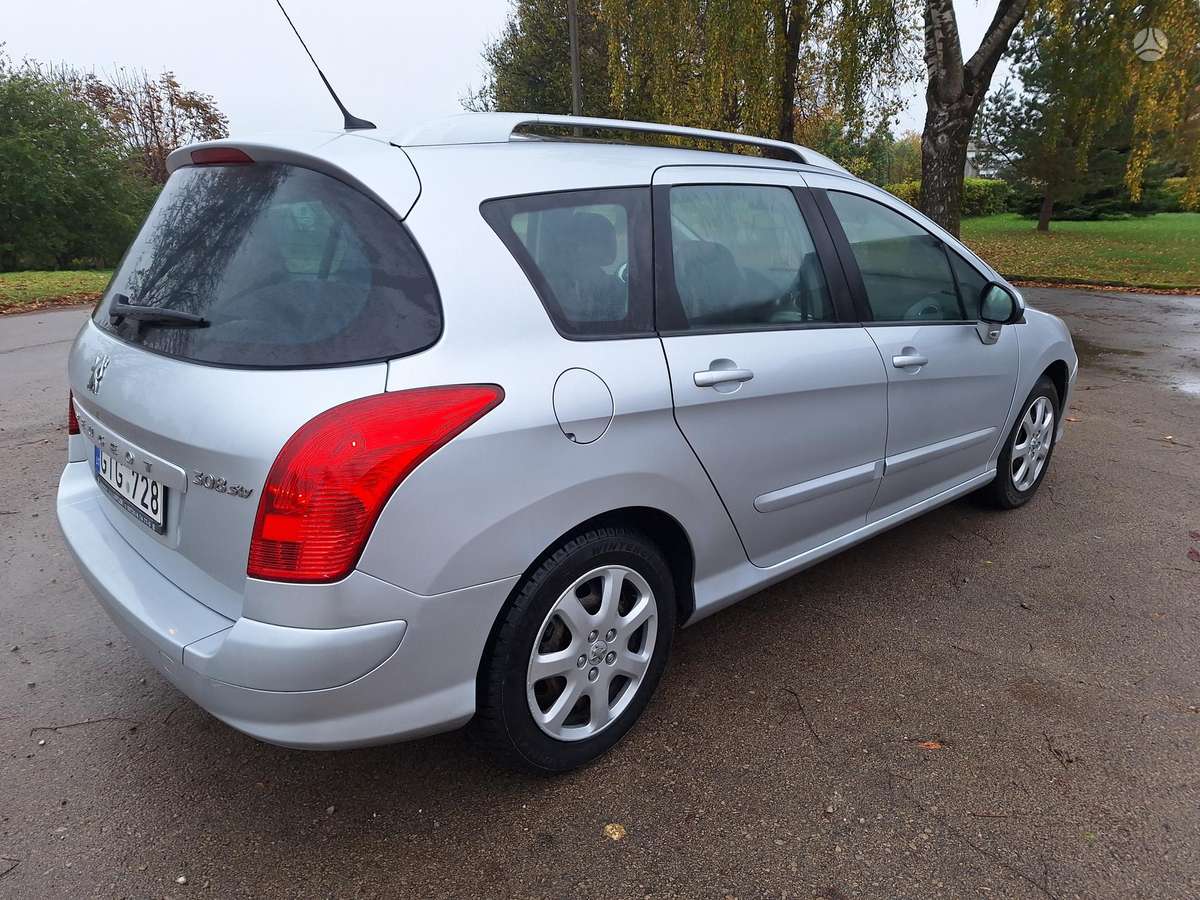Peugeot 308 2009 — photo 6