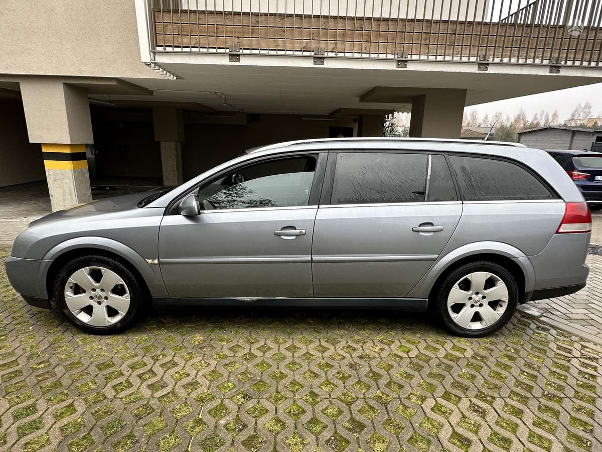 Opel Vectra 2005 — engine 2171 cm³, 125 HP (92kW)
