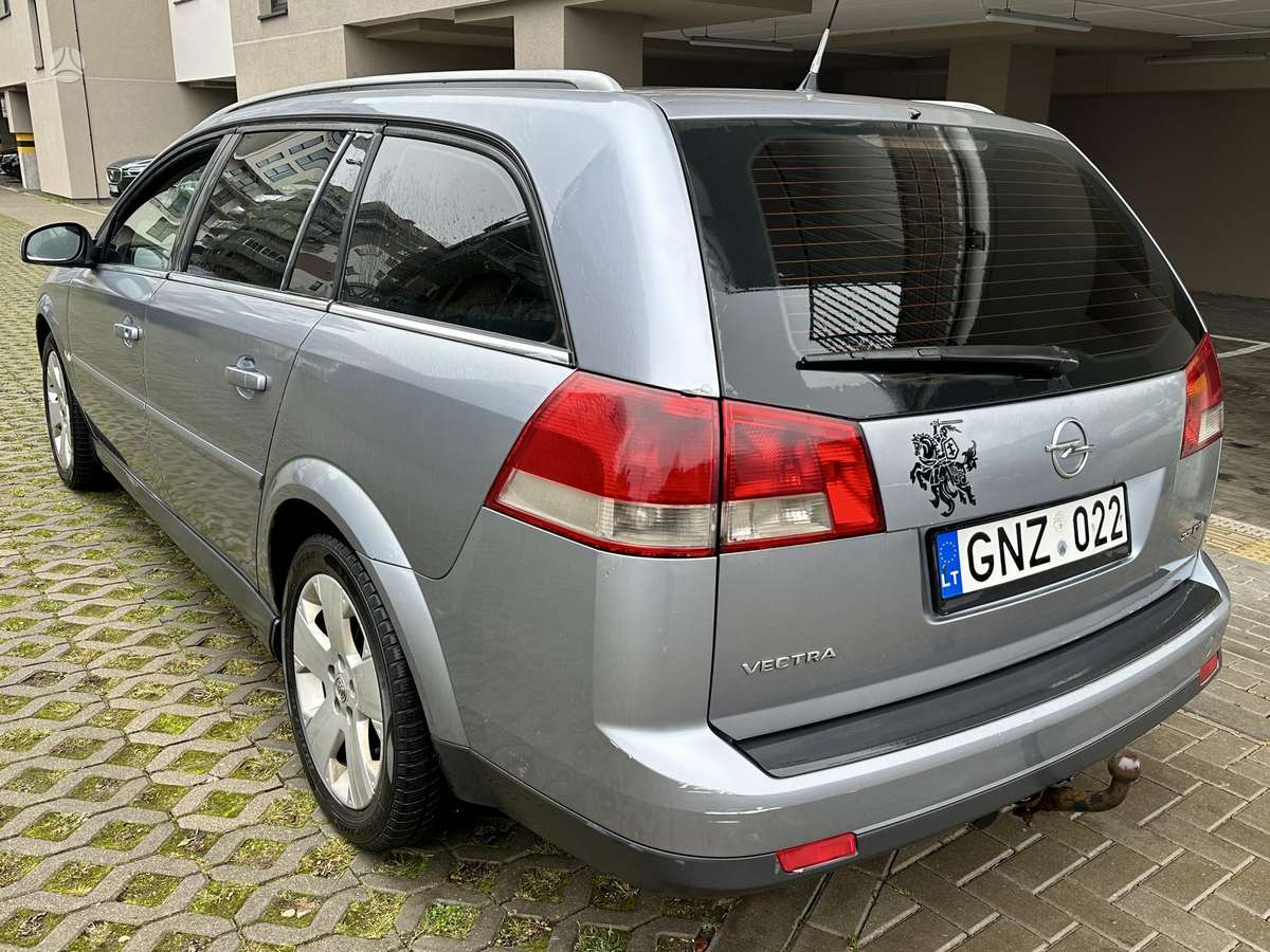 Opel Vectra 2005 — photo 6