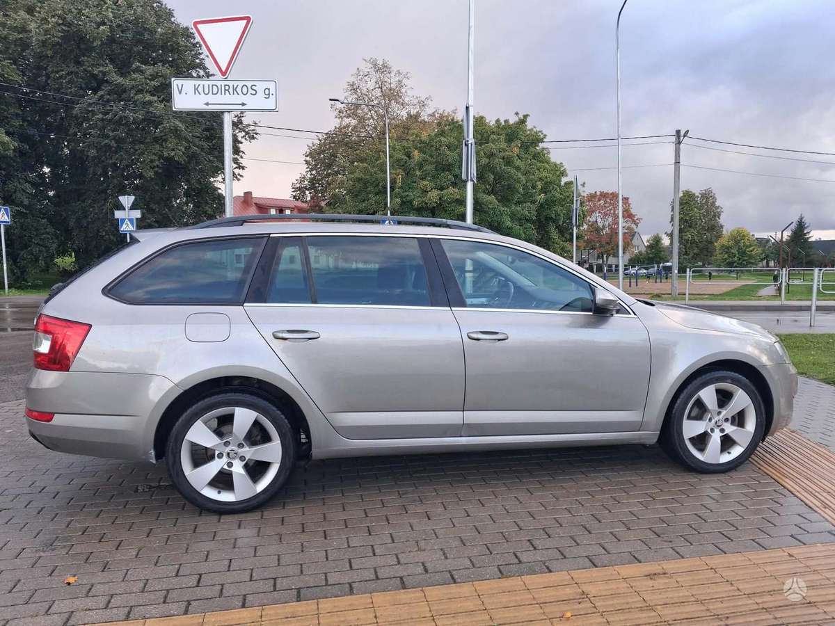 Skoda Octavia 2014 — photo 13