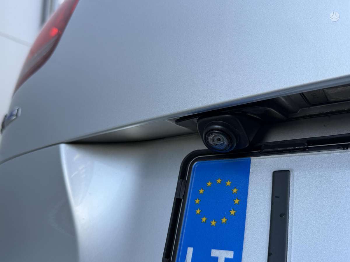 Citroen C4 2015 — photo 11
