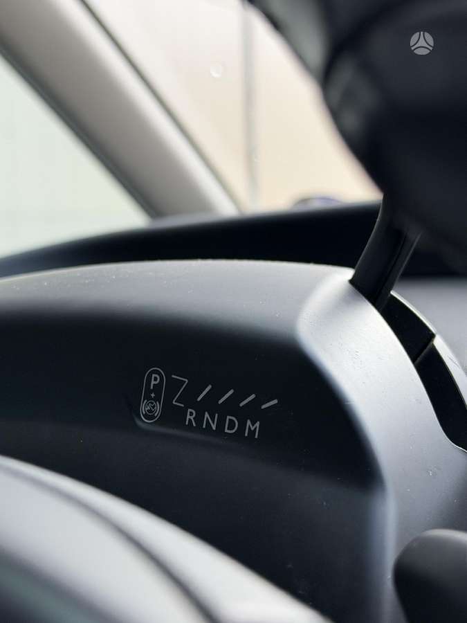 Citroen C4 2015 — interior