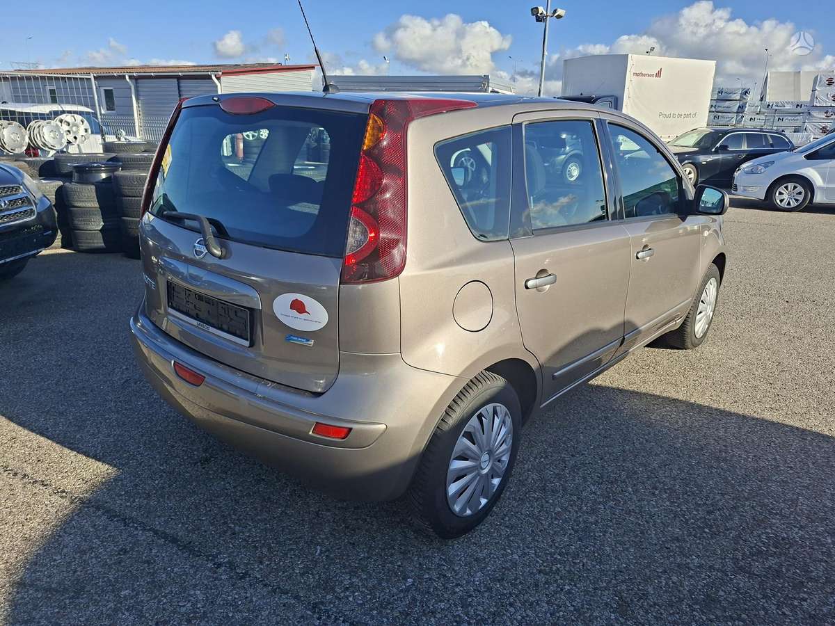 Nissan Note 2012 — engine 1400 cm³, 88 HP (65kW)