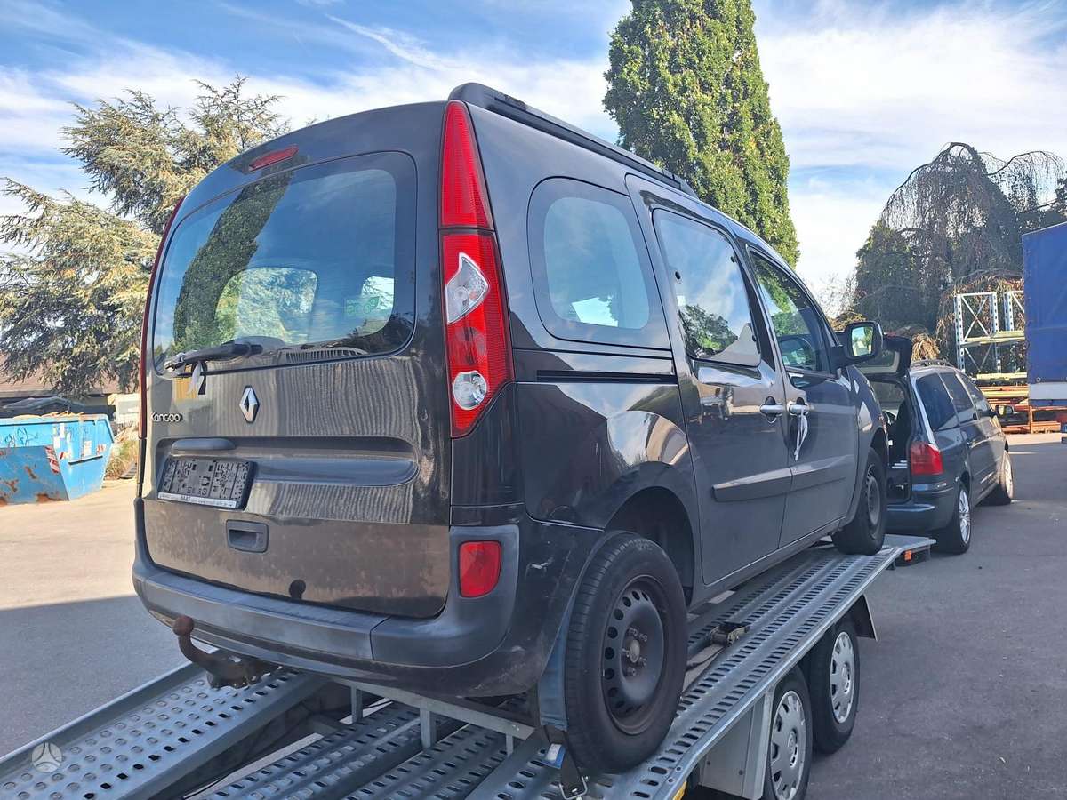 Renault Kangoo 2012 — photo 8