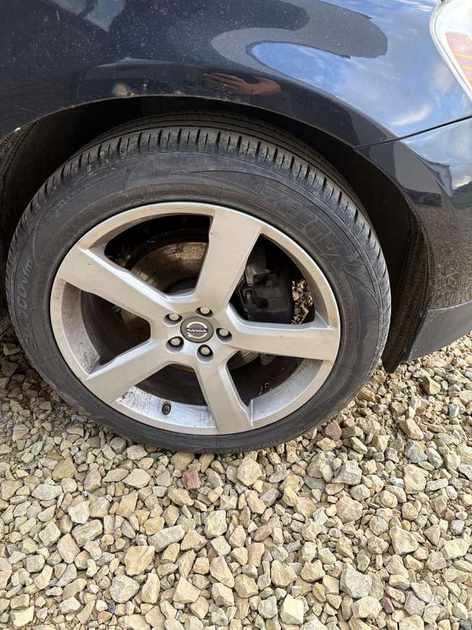 Volvo XC60 2011 — photo 12