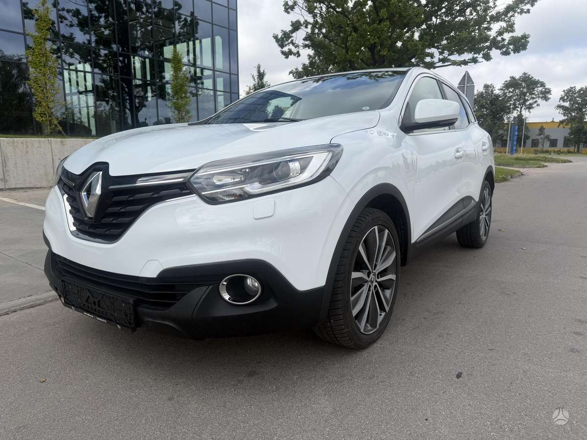 Renault Kadjar 2015 — rear view