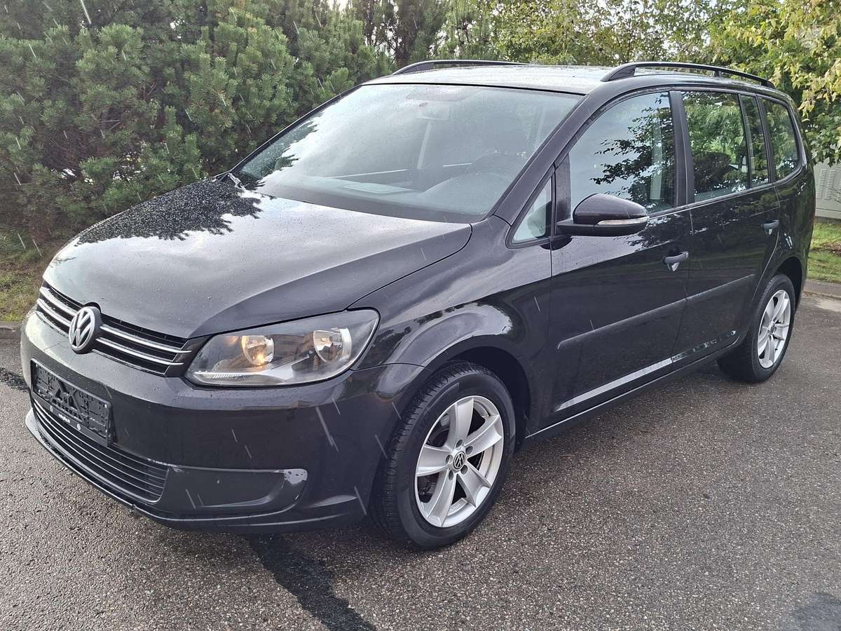 Volkswagen Touran, 2011
